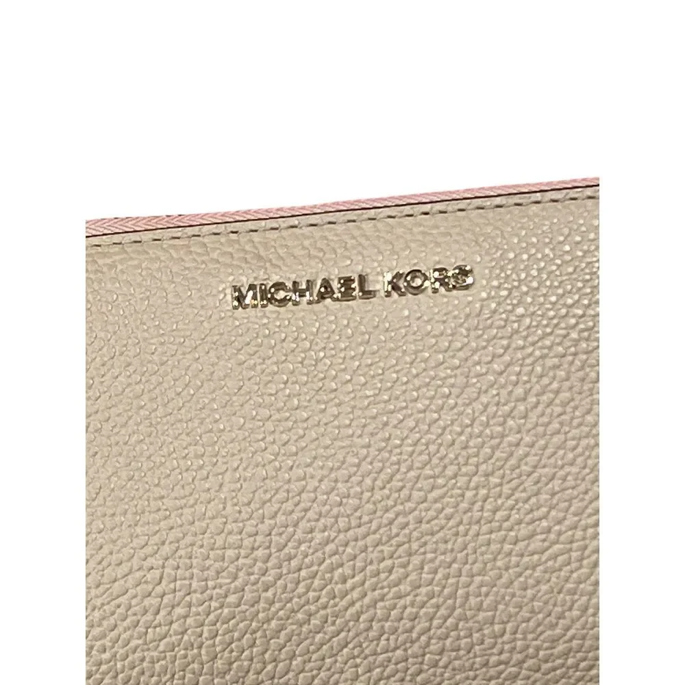 Michael Kors Large Flat Multi-Function Phone Case Leather Wallet/Wristlet in Oat